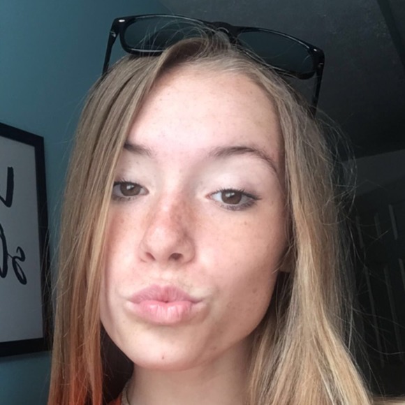 chloemccannnn